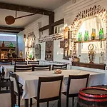 Bed & Breakfast Sempre Etterem Es Panzio