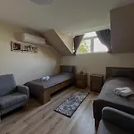 Bed & Breakfast Sempre Etterem Es Panzio 3*