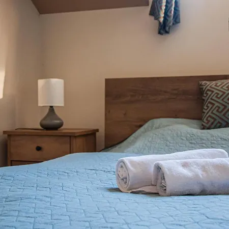 Sempre Etterem Es Panzio Bed & Breakfast *