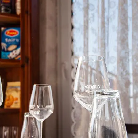 Sempre Etterem Es Panzio Bed & Breakfast 3*