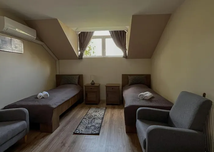 Sempre Etterem Es Panzio B&B Alba Regalǎ